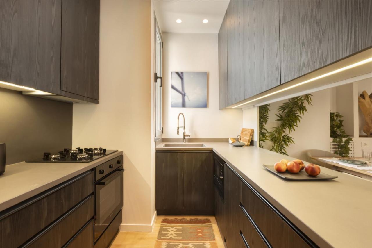 Elegant, Chic, Hip 2 Bedroom W/ Forest View In Athens! Exterior foto