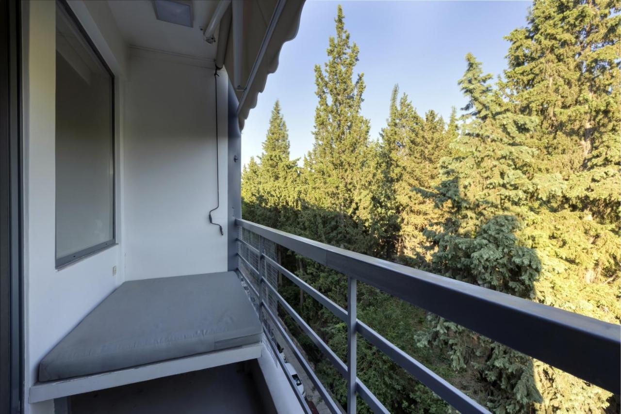 Elegant, Chic, Hip 2 Bedroom W/ Forest View In Athens! Exterior foto