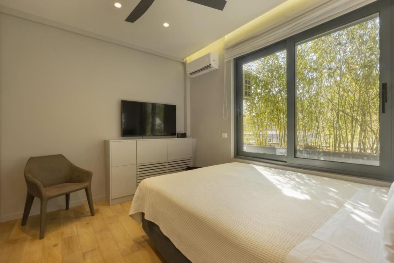 Elegant, Chic, Hip 2 Bedroom W/ Forest View In Athens! Exterior foto